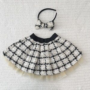 Chic Black and White Plaid Skirt with Headband